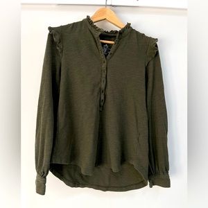 Ruffled jersey knit henley by Pilcro. Barely worn